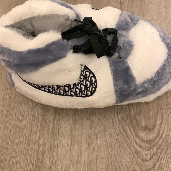 nike air jordan dior slippers